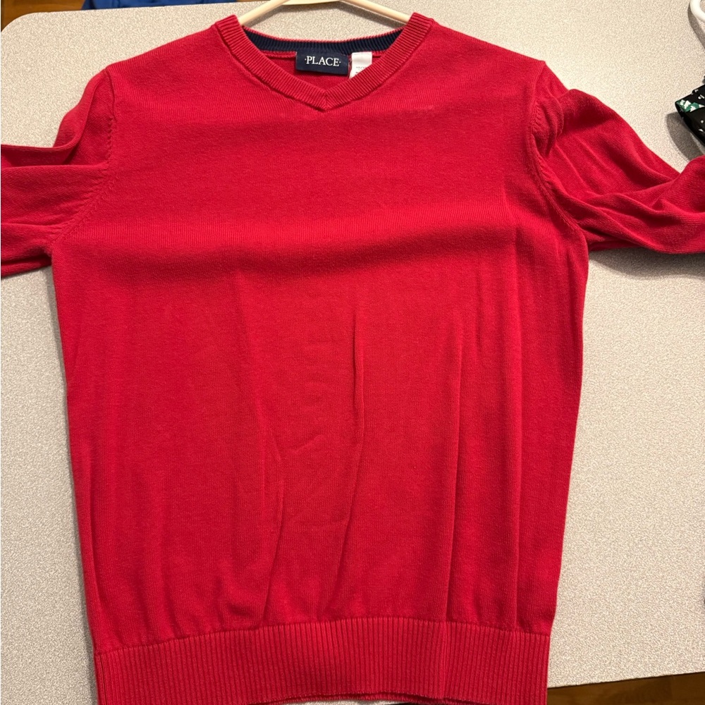 The Children's Place Men's V-Neck Sweater in Vibrant Red